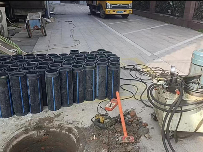 宜州PE置换管厂家 DN315置换管 非开挖管短管置换